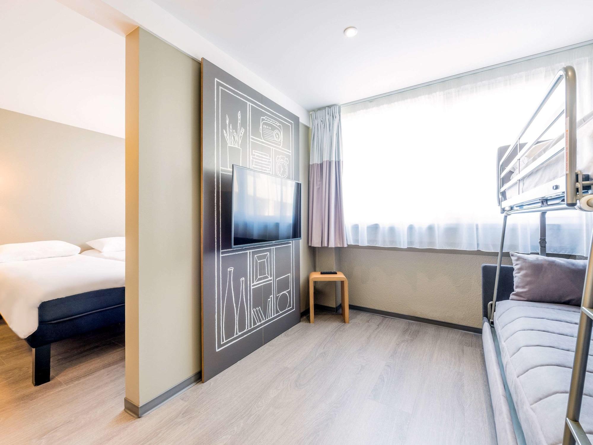 Universite Hotel