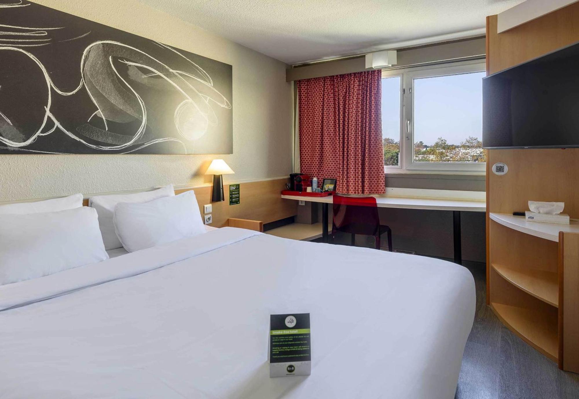 Universite Hotel