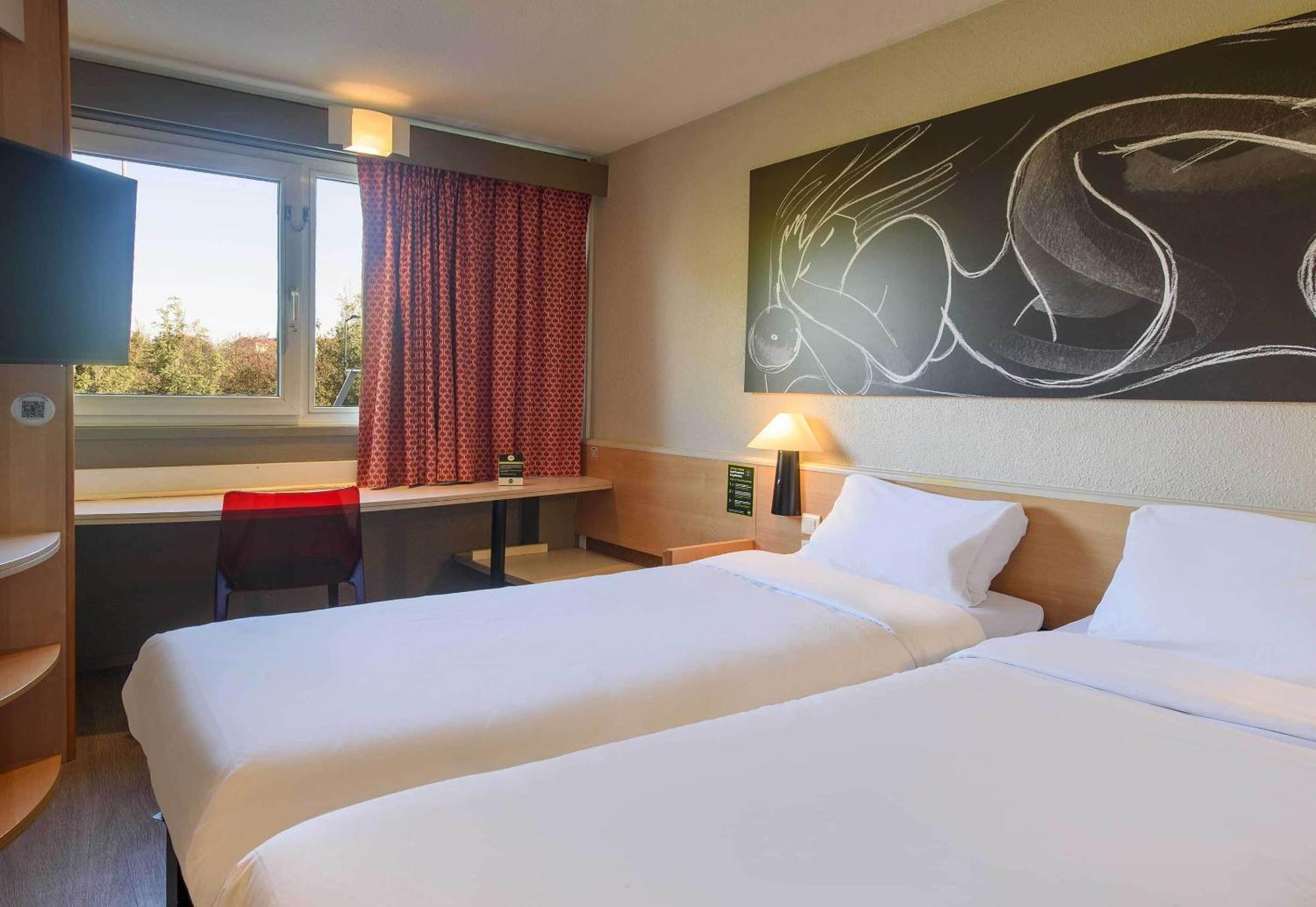 Universite Hotel